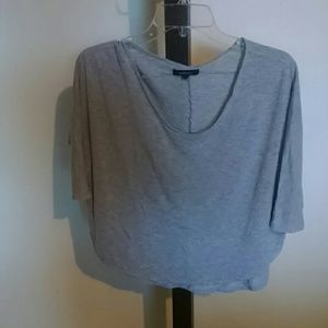 Causal gray top